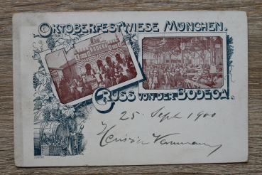 AK München / 1900 / Oktoberfest / Gruss von der Bodega / Künstlerkarte Monogramm AG / Holzgebäude